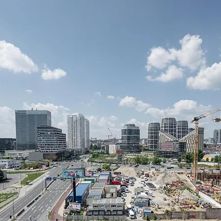 Klingerka With View And Free Parking アパート ブラチスラヴァ